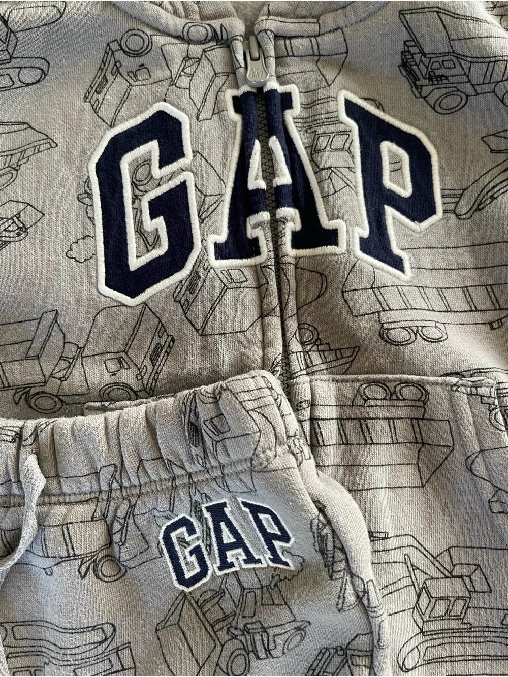18-24 MonthToddler GAP Sweatsuit